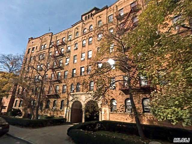 1st image of 8344 Lefferts Blvd APT 5P