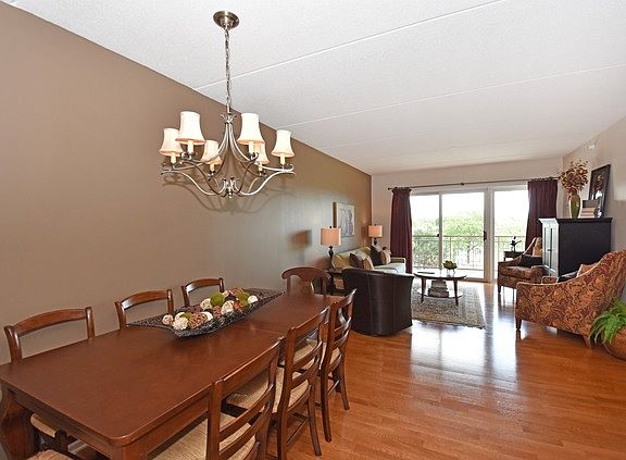 4th image of 1 N Beacon Pl APT 205