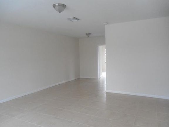 3rd image of 5718 NW 73rd Ave