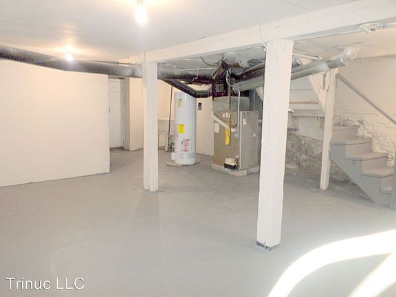 4th image of 645 N Leamington Ave