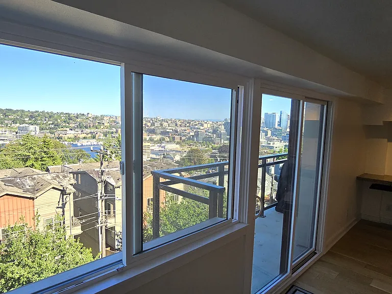 1525 Taylor Ave N #604 — Photo 7