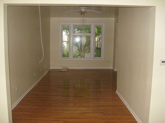 5th image of 2457 W Pensacola Ave