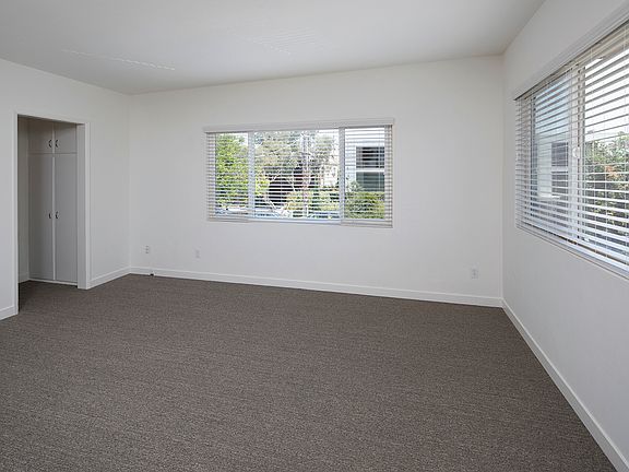 5th image of 3918 Gresham St APT 5