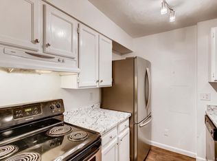 14852 E Kentucky Dr APT 922, Aurora, CO 80012