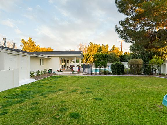 5th image of 5631 E Calle Camelia