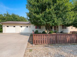 5 Cowgur Ln, Bella Vista, AR 72715