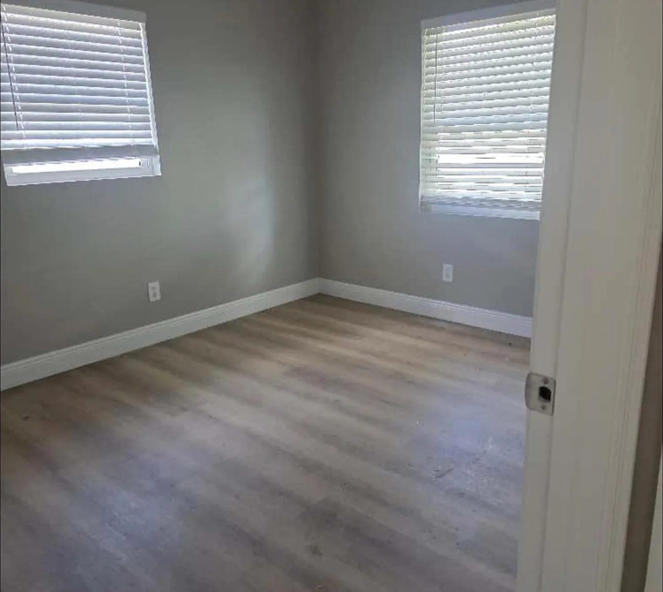 2 bed, 720 sqft, $1,300 — Photo 4