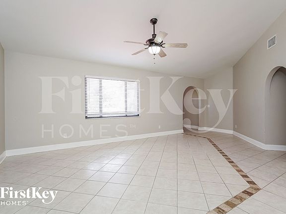 3rd image of 3510 SW 1st Ave