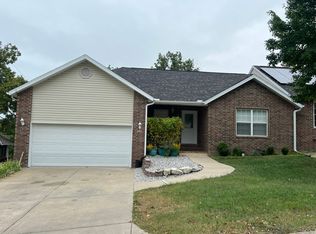 205 Tyler St, Branson, MO 65616