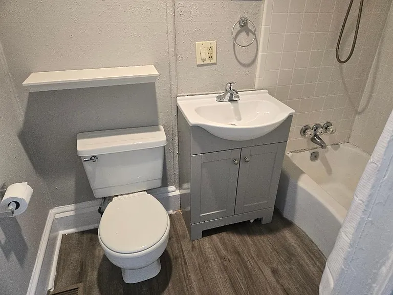 415 Pettigru St #1 — Photo 14