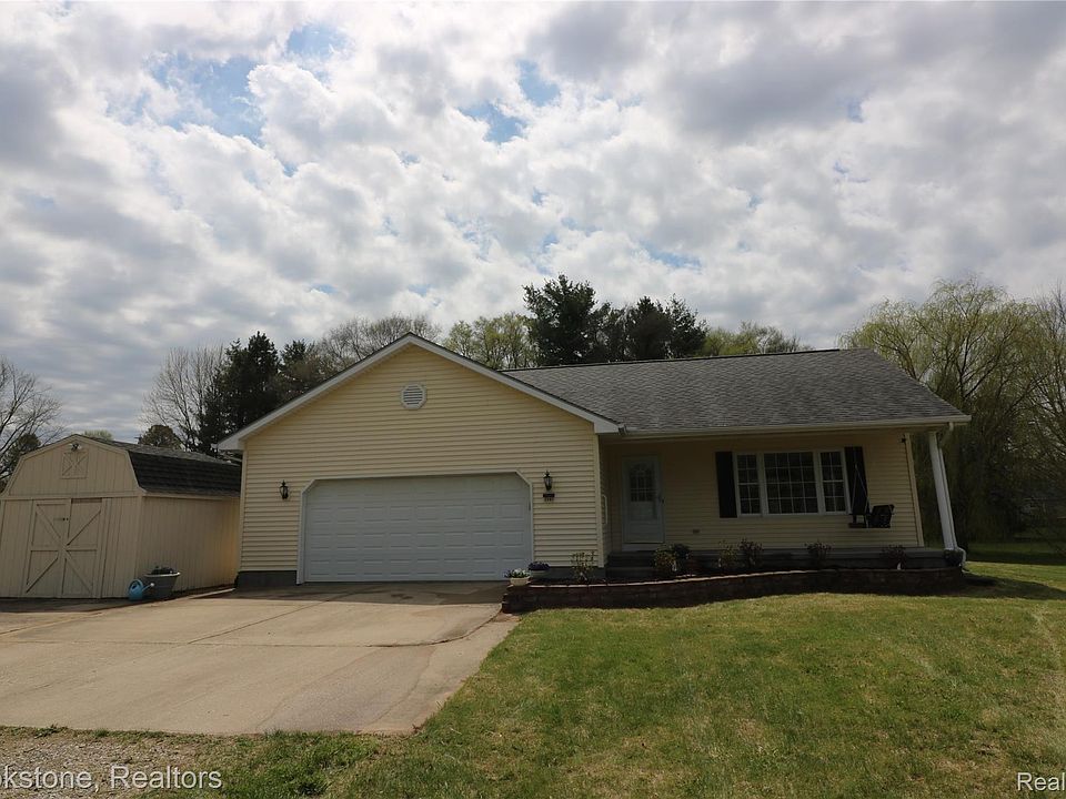 1st image of 2141 Hunter Dr