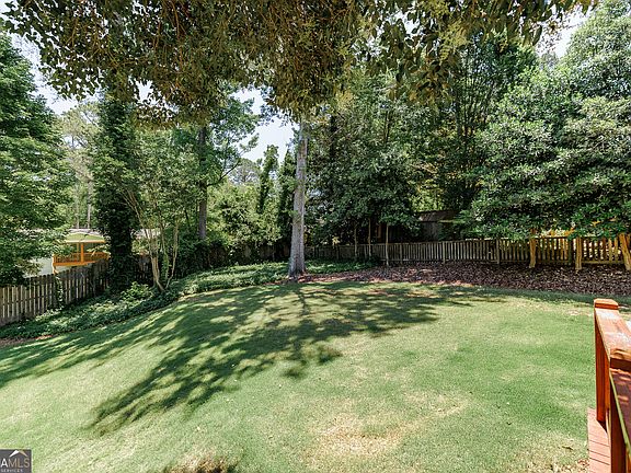 5th image of 275 Davis Estates Rd
