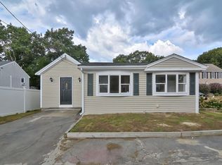 17 Cypress Rd, Wrentham, MA 02093
