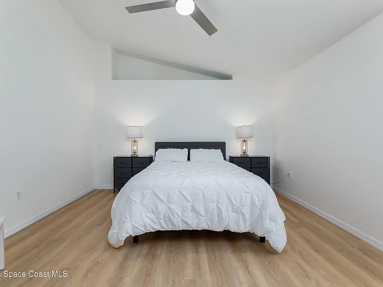 4540 Bellaluna Dr — Photo 19
