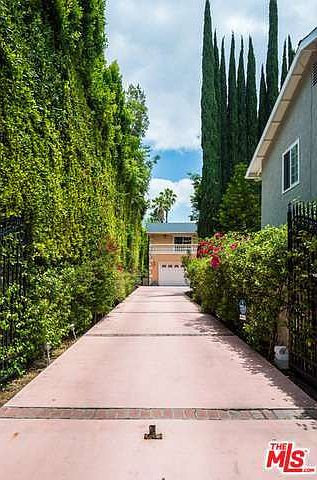 1st image of 5212 Avenida Hacienda