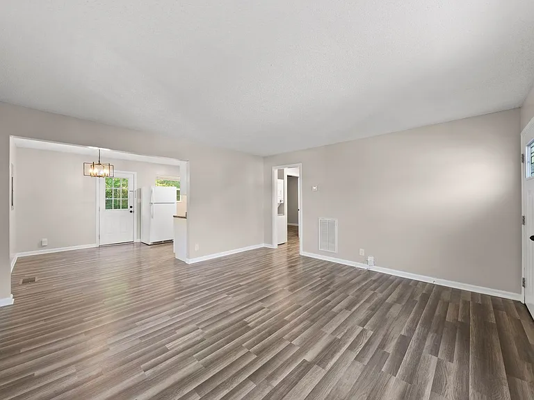 1206 Cedar St — Photo 7