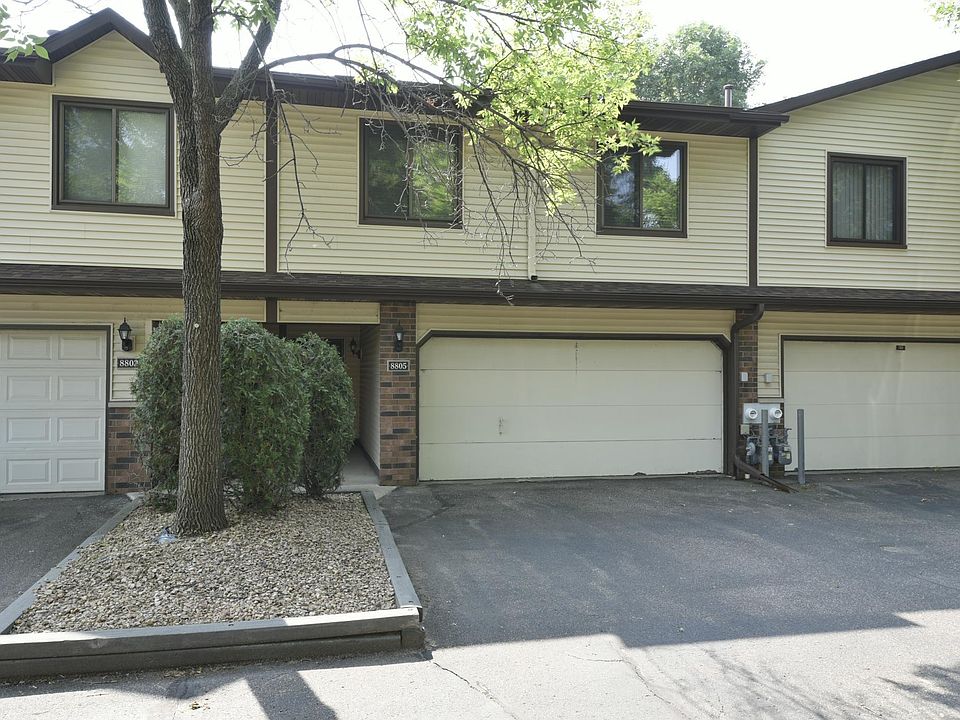 1st image of 8805 Maplebrook Ct N