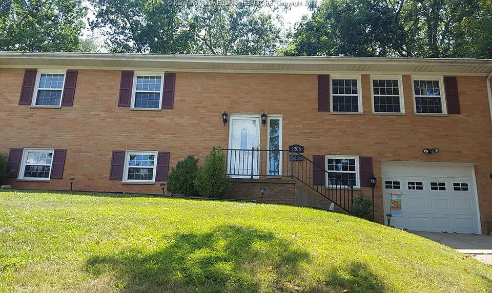 1st image of 1206 Shady Way