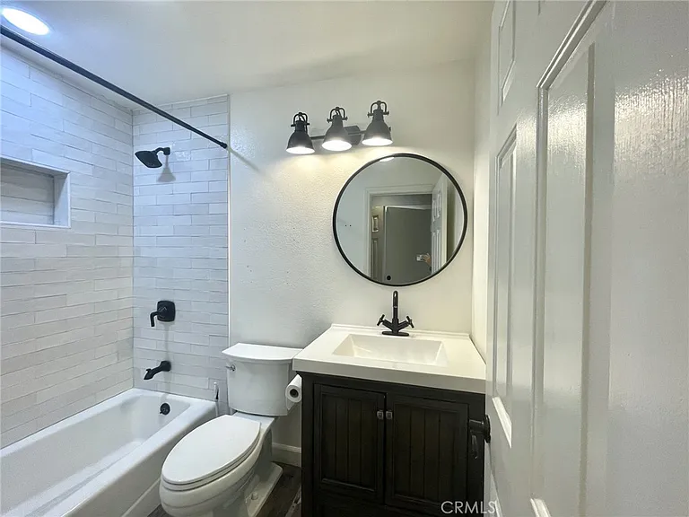 6345 Amherst Ct — Photo 12