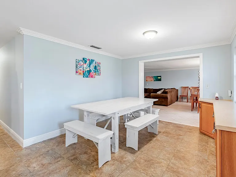 16908 Innocente Ave #A — Photo 6
