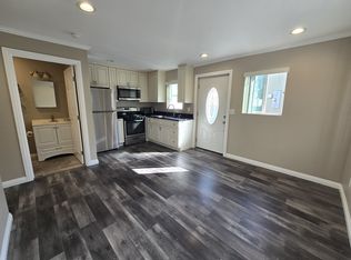 729 Burchett St #A, Glendale, CA 91202