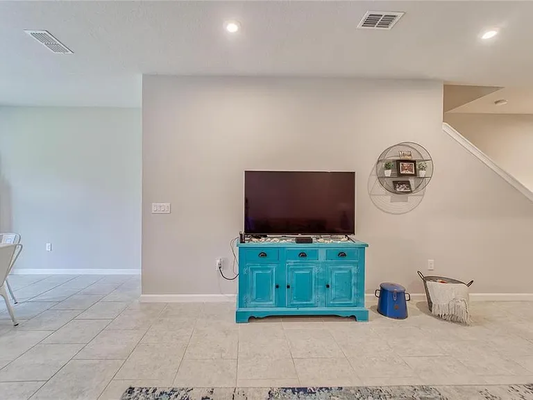 11540 Rolling Green Dr — Photo 18