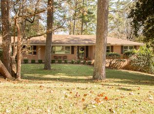 387 Windsor Dr SW, Marietta, GA 30064