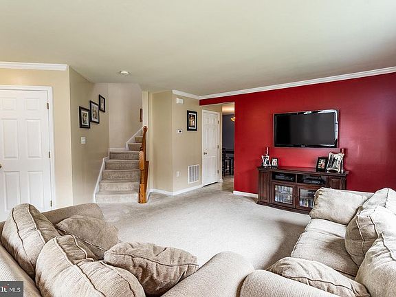5th image of 511 Hupps Hill Ct
