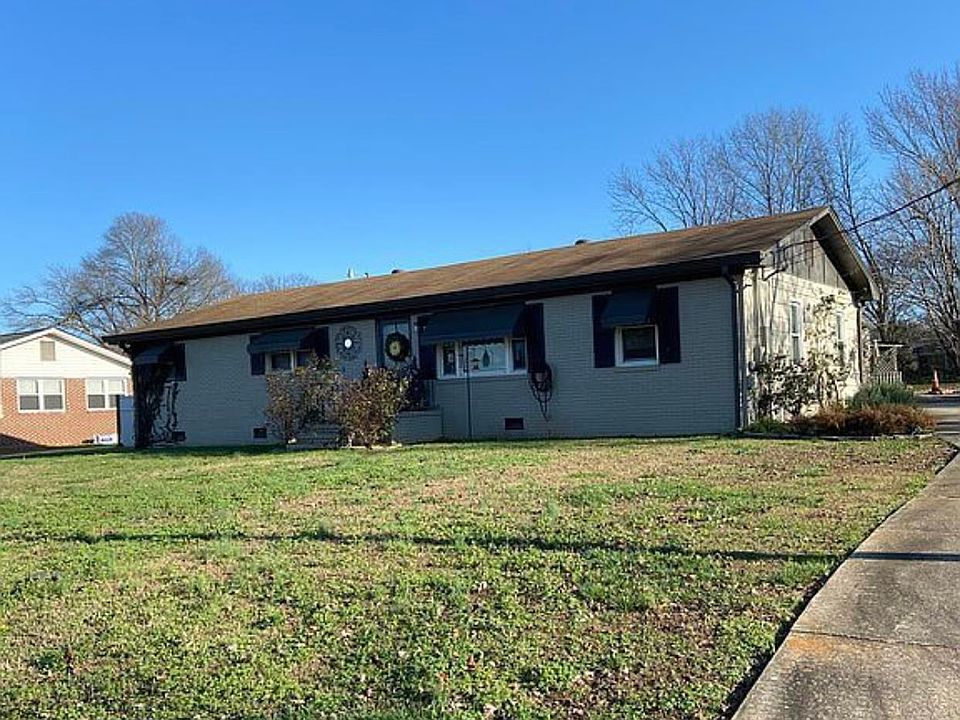 9 Circle Dr, Mauldin, SC 29662 Zillow