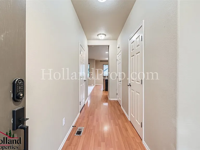 1485 SW Edgefield Meadows Ter — Photo 4