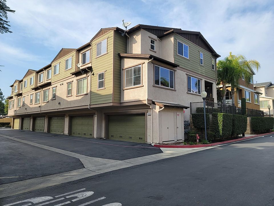 1st image of 1937 Annandale Way