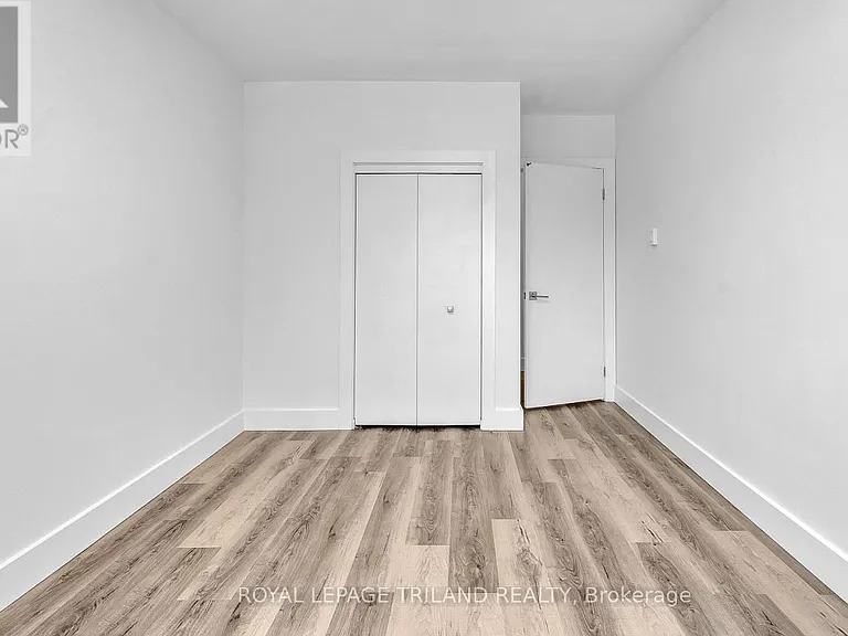 104 Devonshire Ave #504 — Photo 18