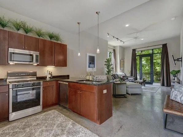 2525 S Lamar Blvd APT 218, Austin, TX 78704