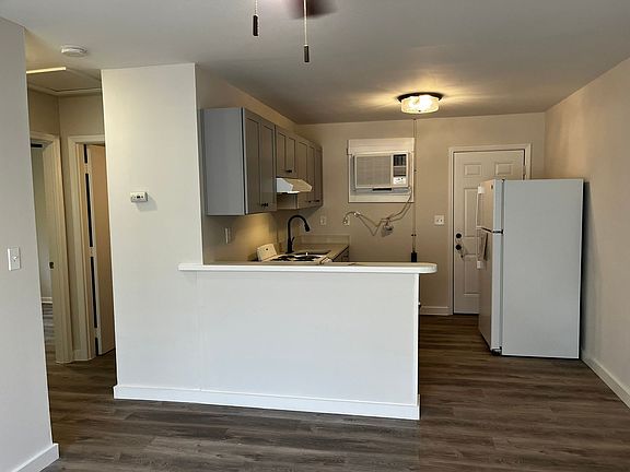 4th image of 1501 8th Ave #1
