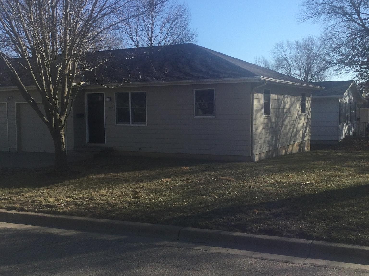 1107 3rd St, Wamego, KS 66547 Zillow
