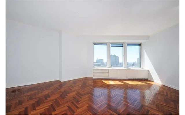 Rented by Douglas Elliman | media 4