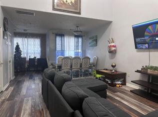 3727 Ashford Villa Ln, Houston, TX 77082