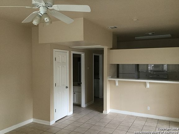 4th image of 133 Chapel Hill Cir