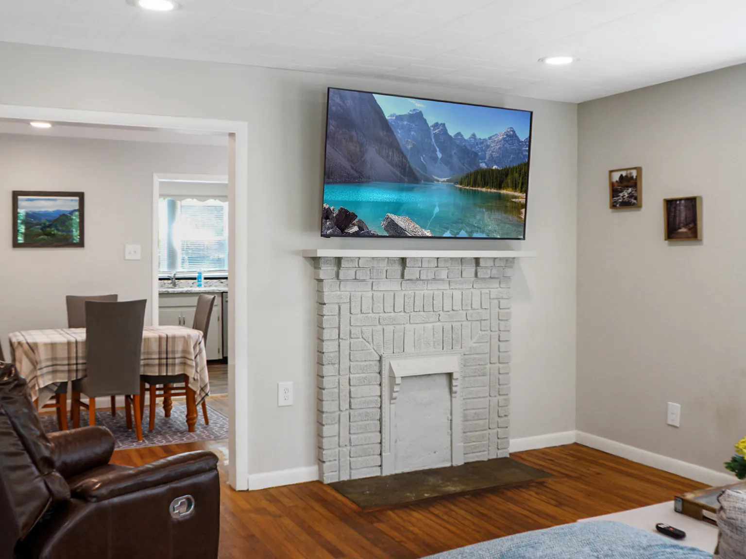 2 bed, 930 sqft, $2,500 — Photo 3