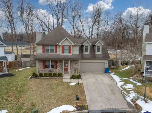 1814 River Birch Ct, Terre Haute, IN 47803