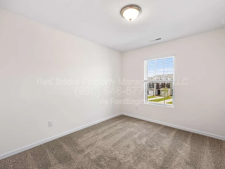3576 Nimbell Rd — Photo 17