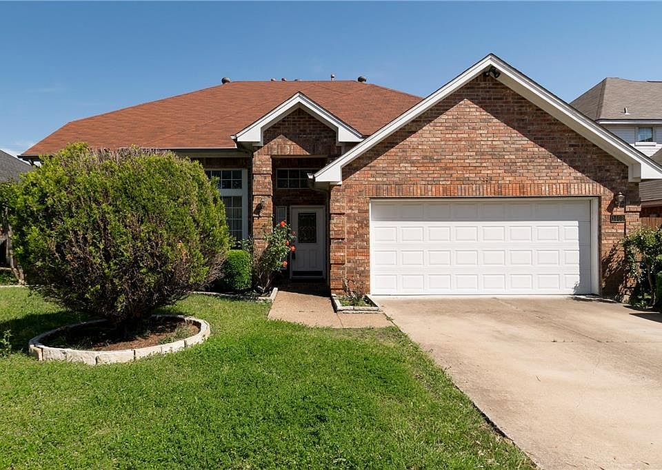 1st image of 1402 Melody Ln