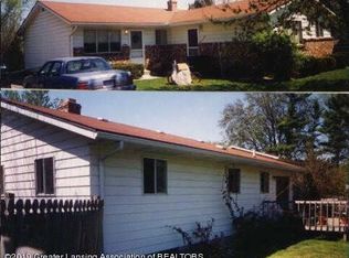 2114 Park Ln, Holt, MI