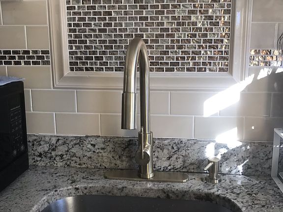 3rd image of 160 Emerson Gardens Rd #91