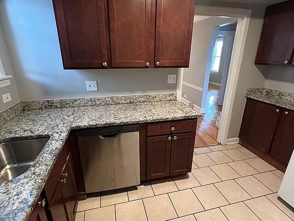 2nd image of 1307 W 91st St #4