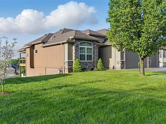 3rd image of 19805 E Castle Dr