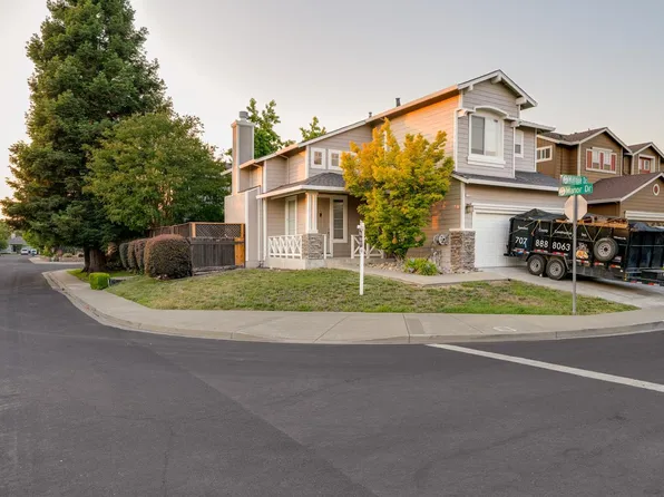 1220 Marque Drive, Rohnert Park, CA 94928