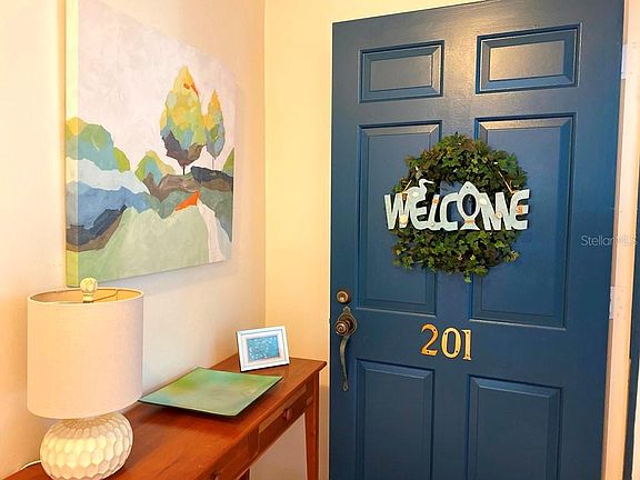 2nd image of 600 Glennes Ln APT 201