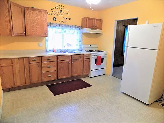 4th image of 2232 Mather Ave