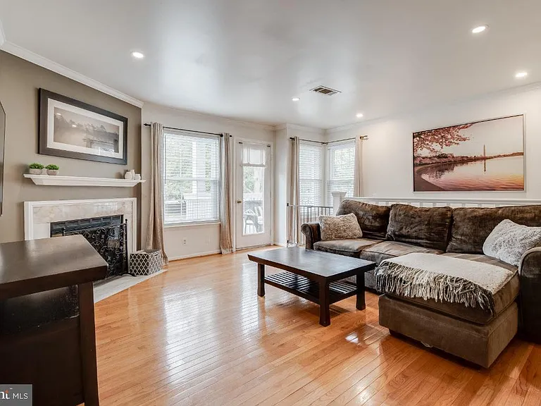 5818 Inman Park Cir #100 — Photo 8